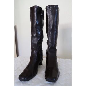 AEROSOLES | Long Black Boots